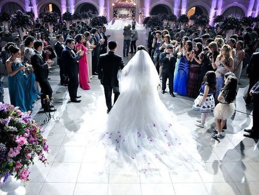 В Азербайджане возобновят проведение свадеб - слухи или правда? - ВИДЕО