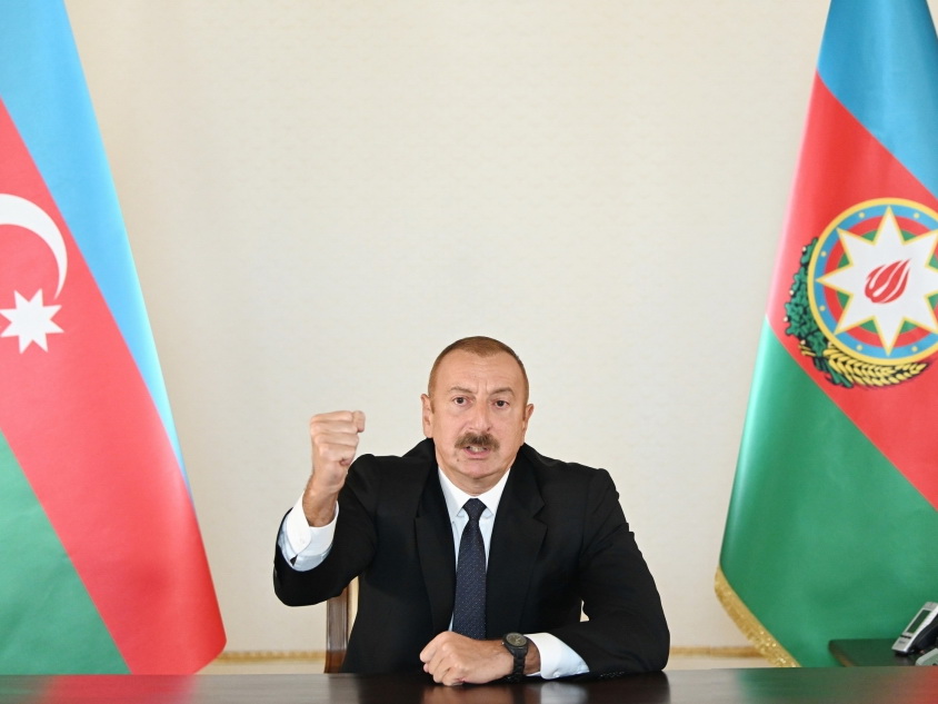 Ильхам Алиев поделился публикациями в связи с провокациями ВС Армении - ФОТО