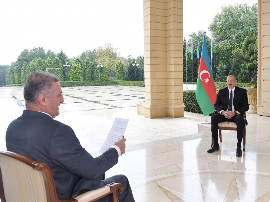 Президент Ильхам Алиев дал интервью турецкому телеканалу «TRT Haber» - ФОТО