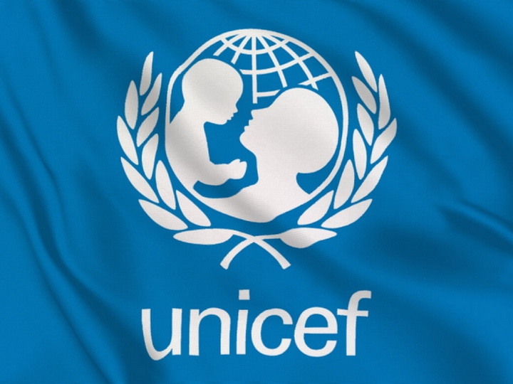 UNICEF призывает прекратить бои в Карабахе во имя детей