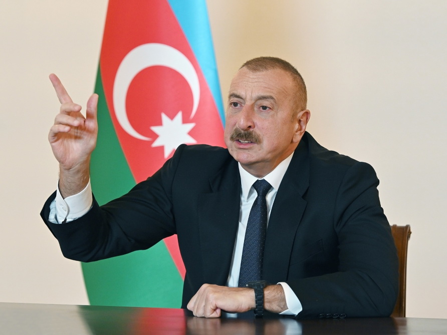 Ильхам Алиев: Решение об атаке на Гянджу принимал лично Пашинян