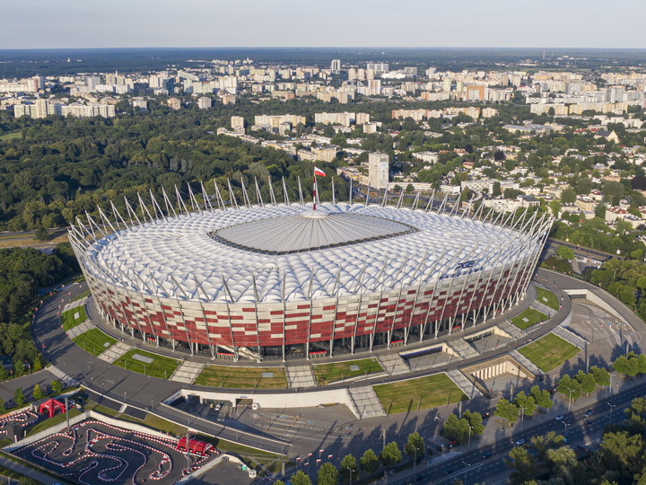 Главный стадион в Варшаве превратят в госпиталь для больных COVID-19
