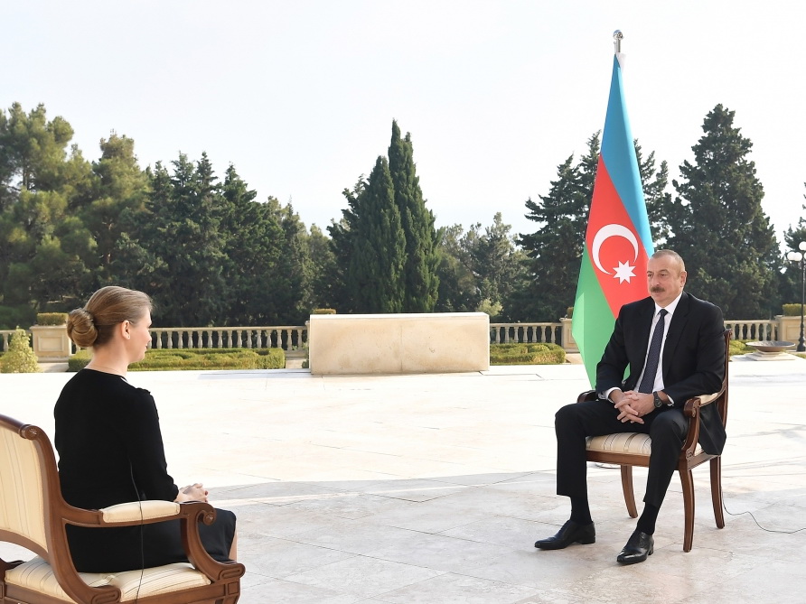 Ильхам Алиев дал интервью агентству ТАСС - ФОТО