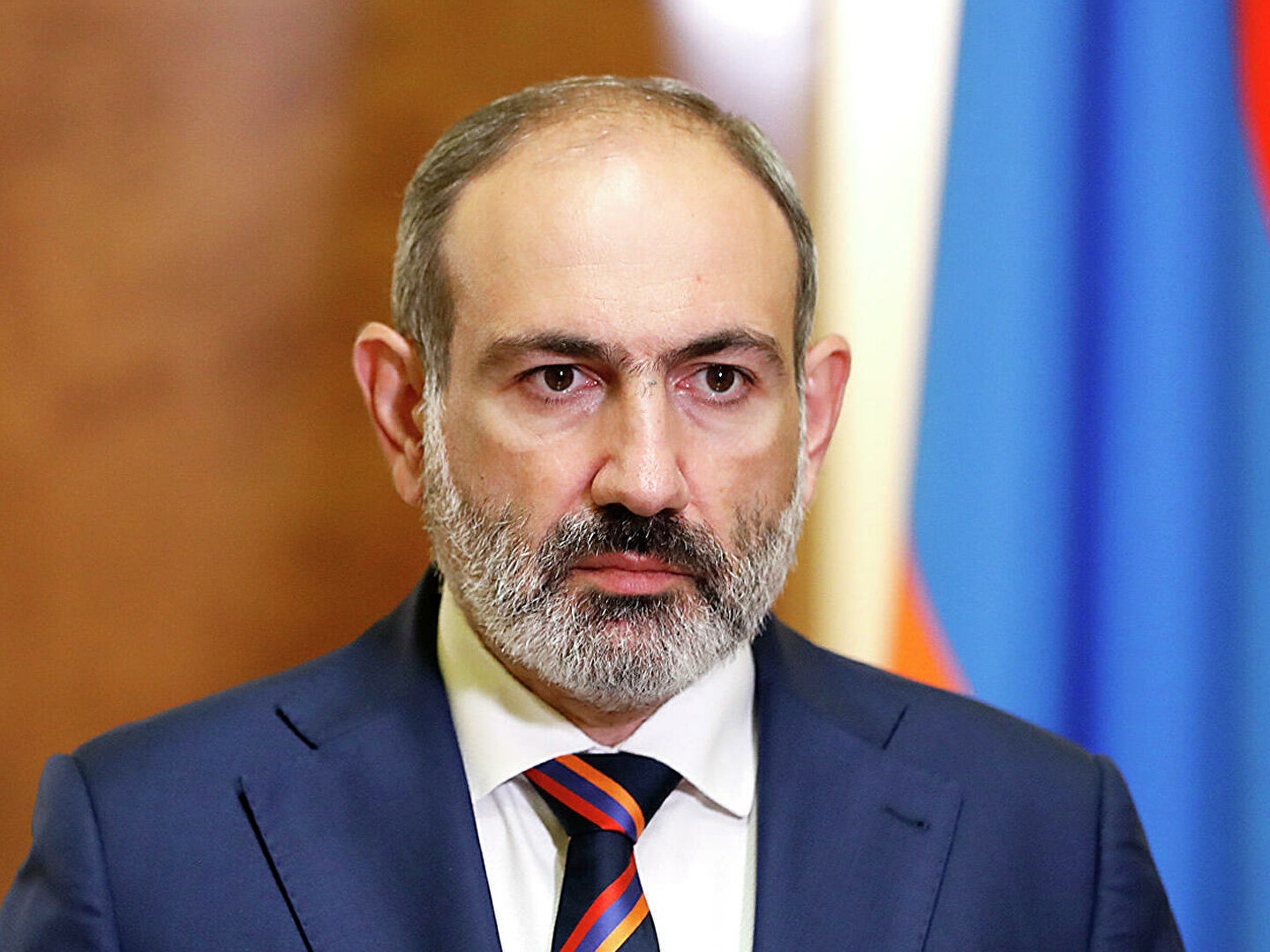 МИД Армении подтвердил: диппаспорт Пашиняна был украден