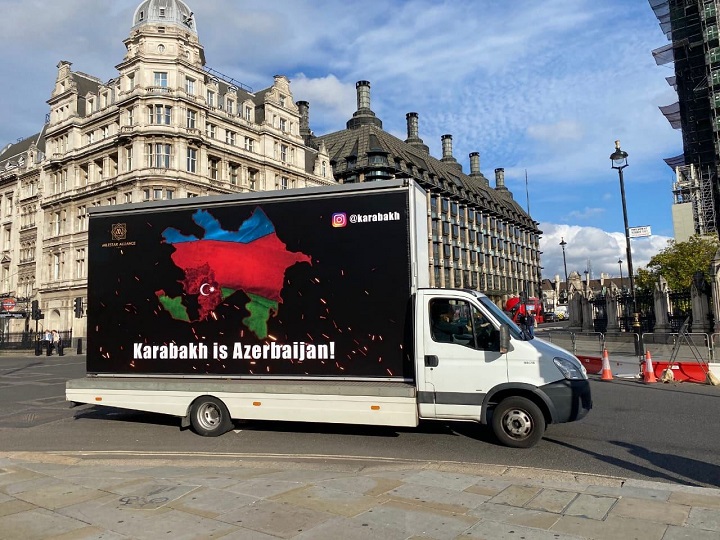 “Karabakh is Azerbaijan” yazılı avtomobillər London küçələrində – FOTO – VİDEO  