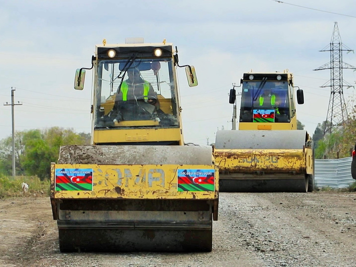 Начато восстановление дорог, ведущих в освобожденные от оккупации села Суговушан и Талыш – ФОТО