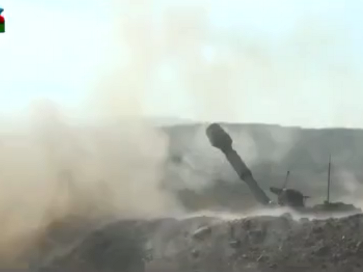 Азербайджанские артиллеристы уничтожают военную технику и живую силу ВС Армении - ВИДЕО