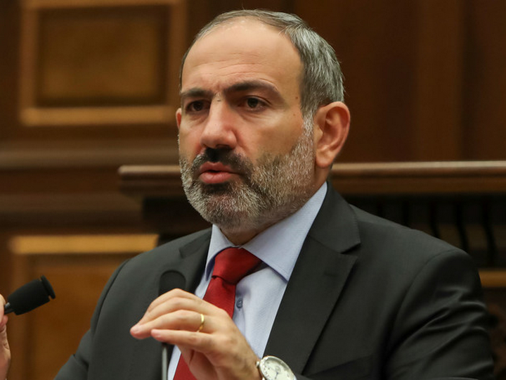 Пашинян угрожает армянским военным