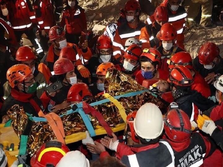 14 yaşlı İdil 58 saatdan sonra dağıntılar altından sağ çıxarıldı - FOTO