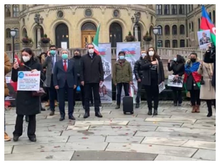 Перед зданием парламента в Осло состоялась акция протеста против армянской агрессии – ФОТО