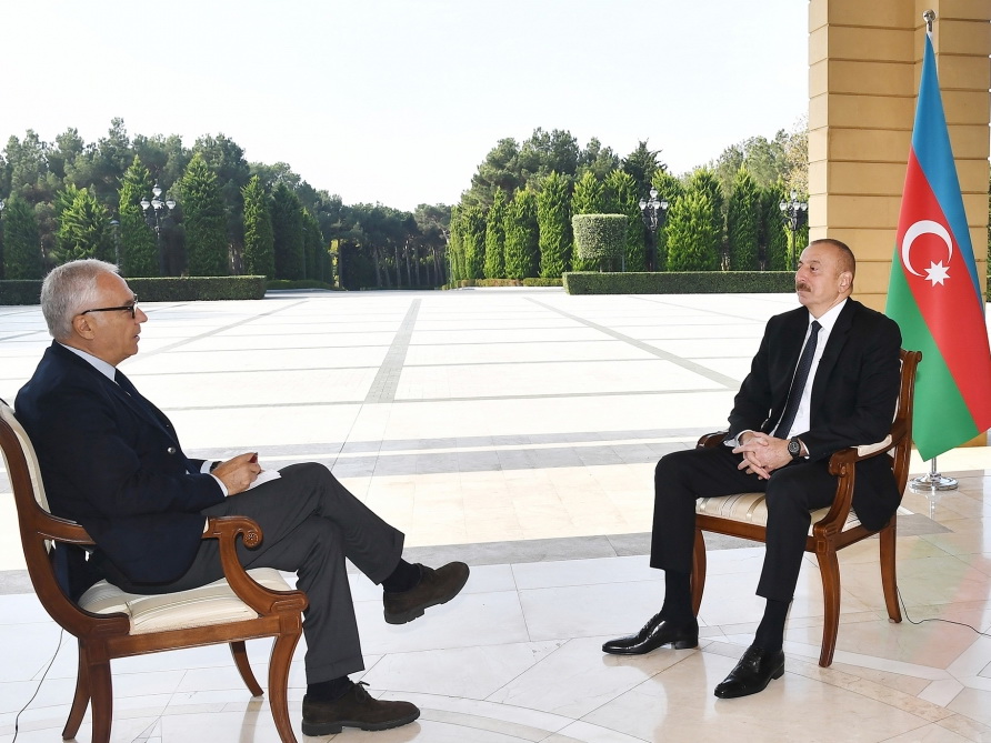 Президент Ильхам Алиев дал интервью итальянской газете La Repubblica