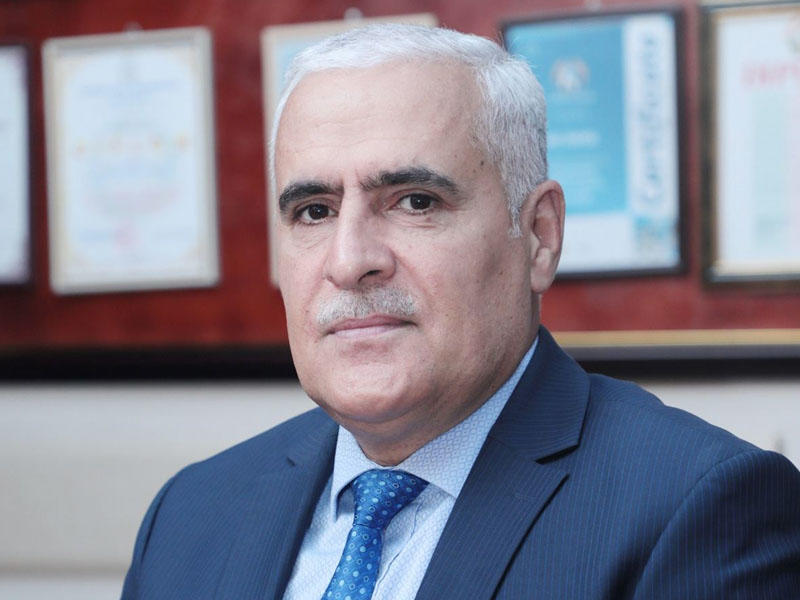 Vüqar Rəhimzadə: Xalq ona qələbə hislərini yaşadan Ali Baş Komandana öz sevgisini nümayiş etdirir