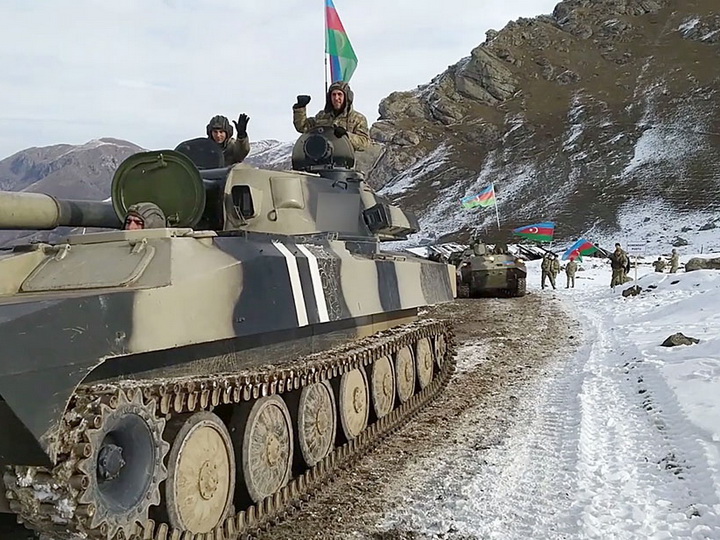 Выдвижение подразделений Азербайджанской Армии в освобожденный от оккупации Кяльбаджарский район - ФОТО - ВИДЕО