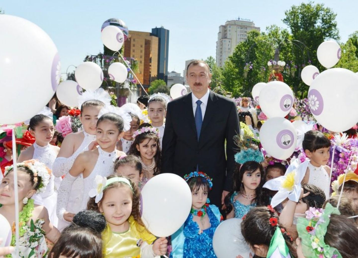 Ильхам Алиев утвердил «План действий по реализации Стратегии по детям на 2020-2025 годы»