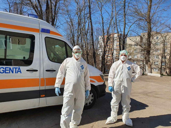 Молдова ввела режим чрезвычайного положения