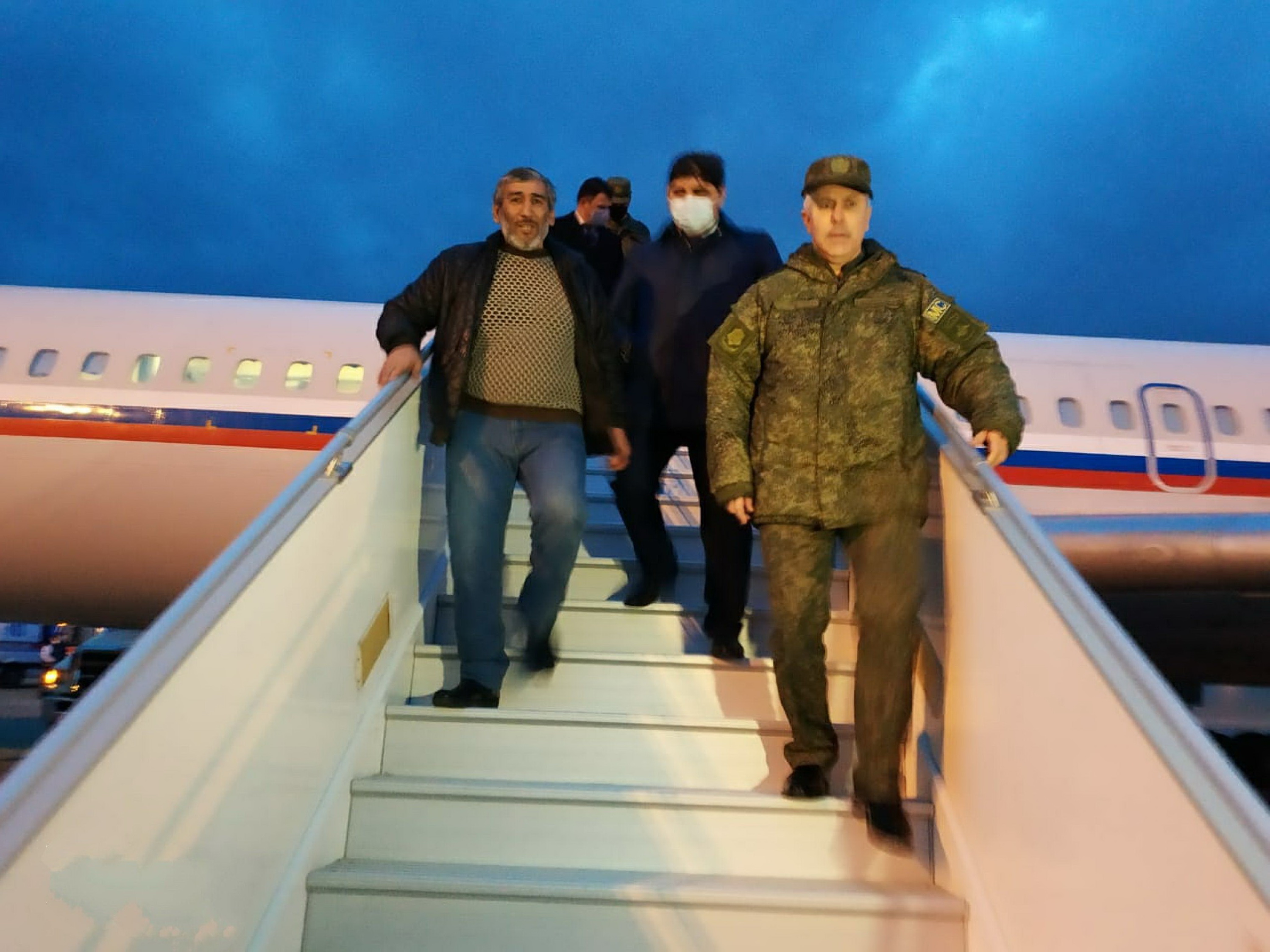 Названы имена 12 военнопленных, освобожденных и возвращенных в Азербайджан 14 декабря - СПИСОК