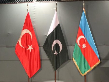 Главы МИД Азербайджана, Пакистана и Турции обсудят возможности углубления сотрудничества
