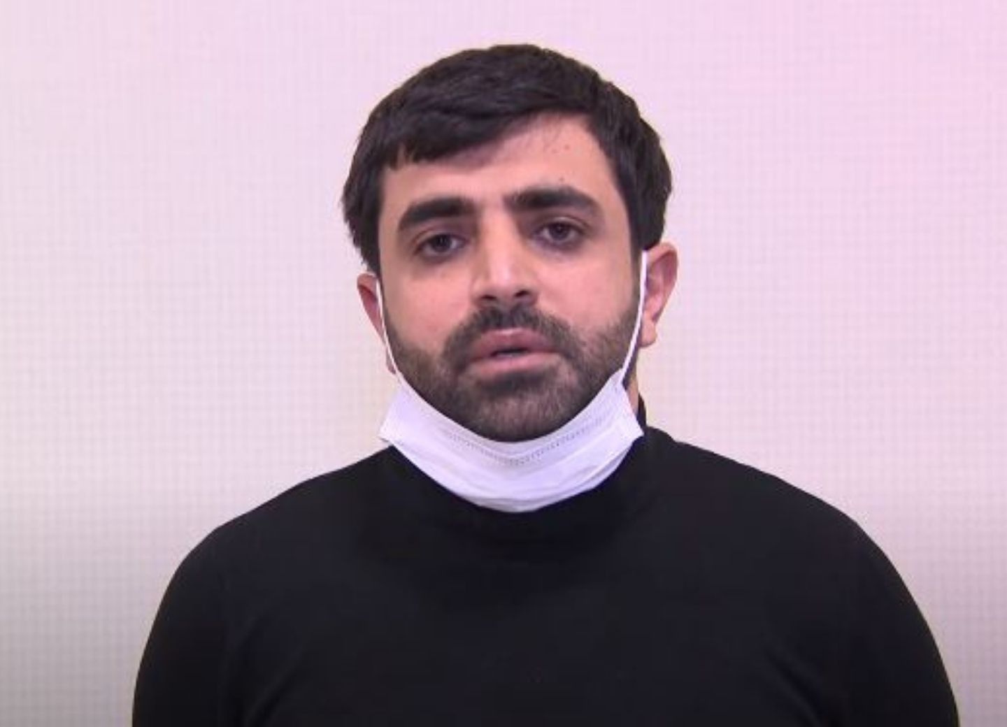 В Баку задержан мужчина, продававший доллары по завышенному курсу – ВИДЕО