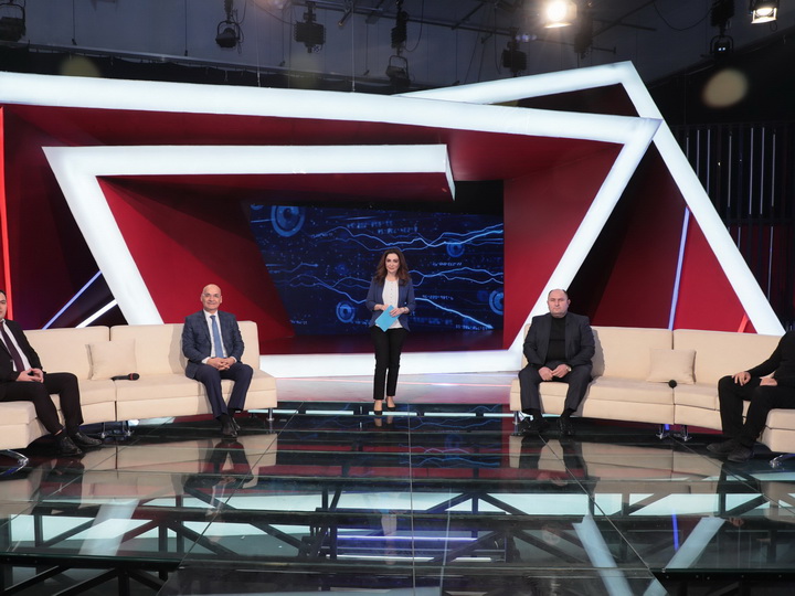 На телеканале AzTV обсудили намеченные реформы в сфере СМИ – ФОТО – ВИДЕО