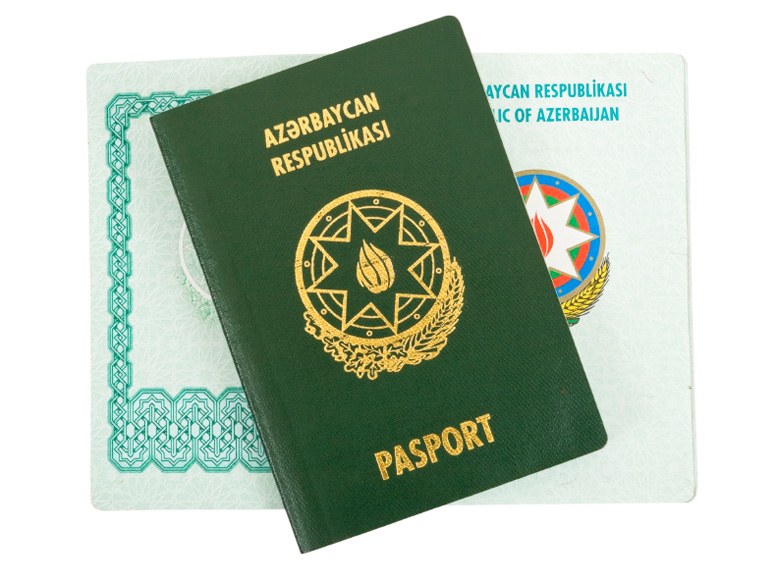 Стало известно число людей, получивших в 2020 году гражданство Азербайджана