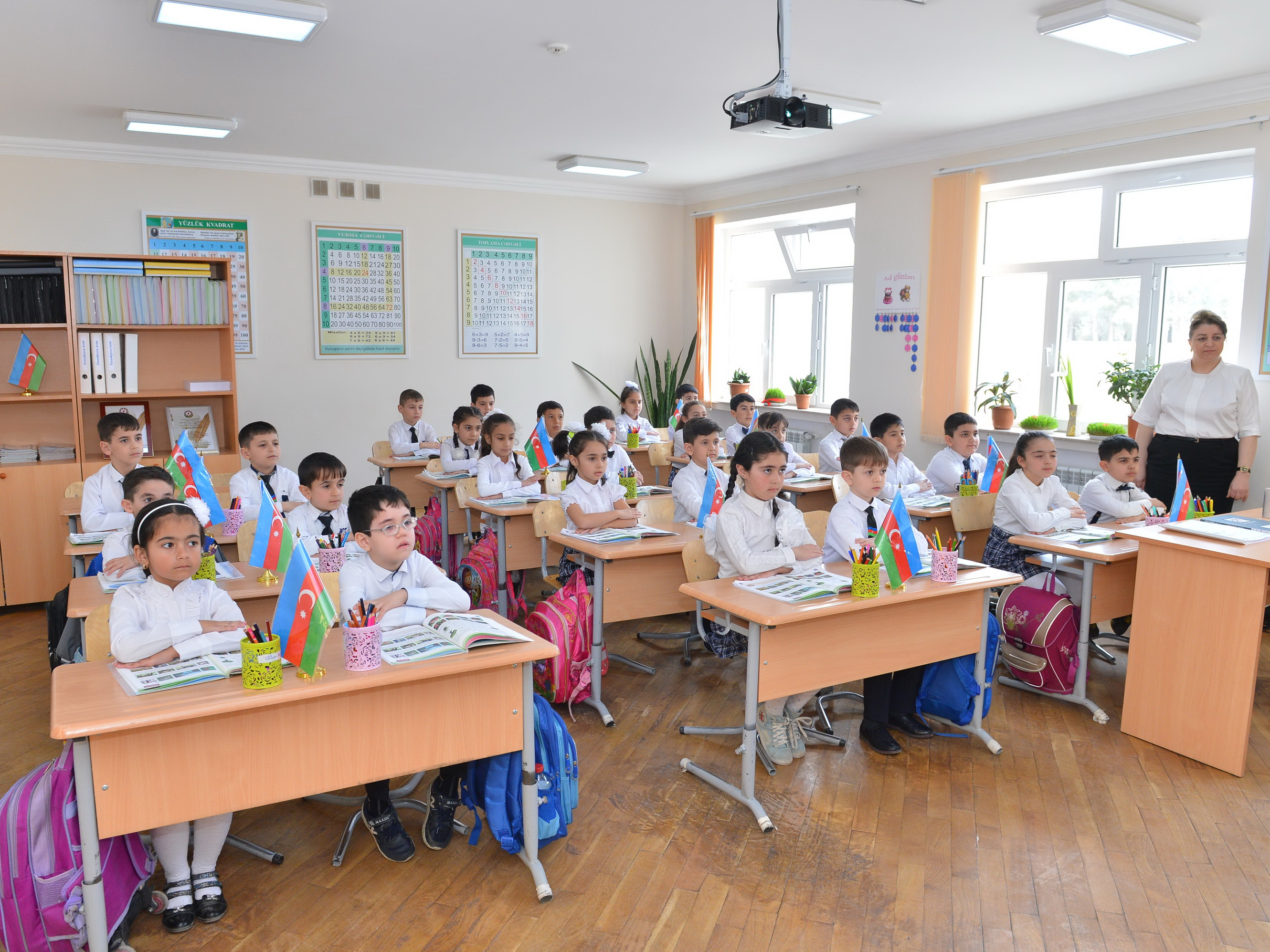 Минобразования об открытии школ в Азербайджане