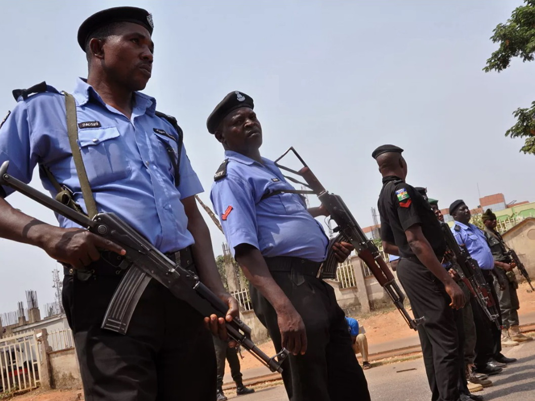 При взрыве машины с газом в Нигерии погибли 30 человек