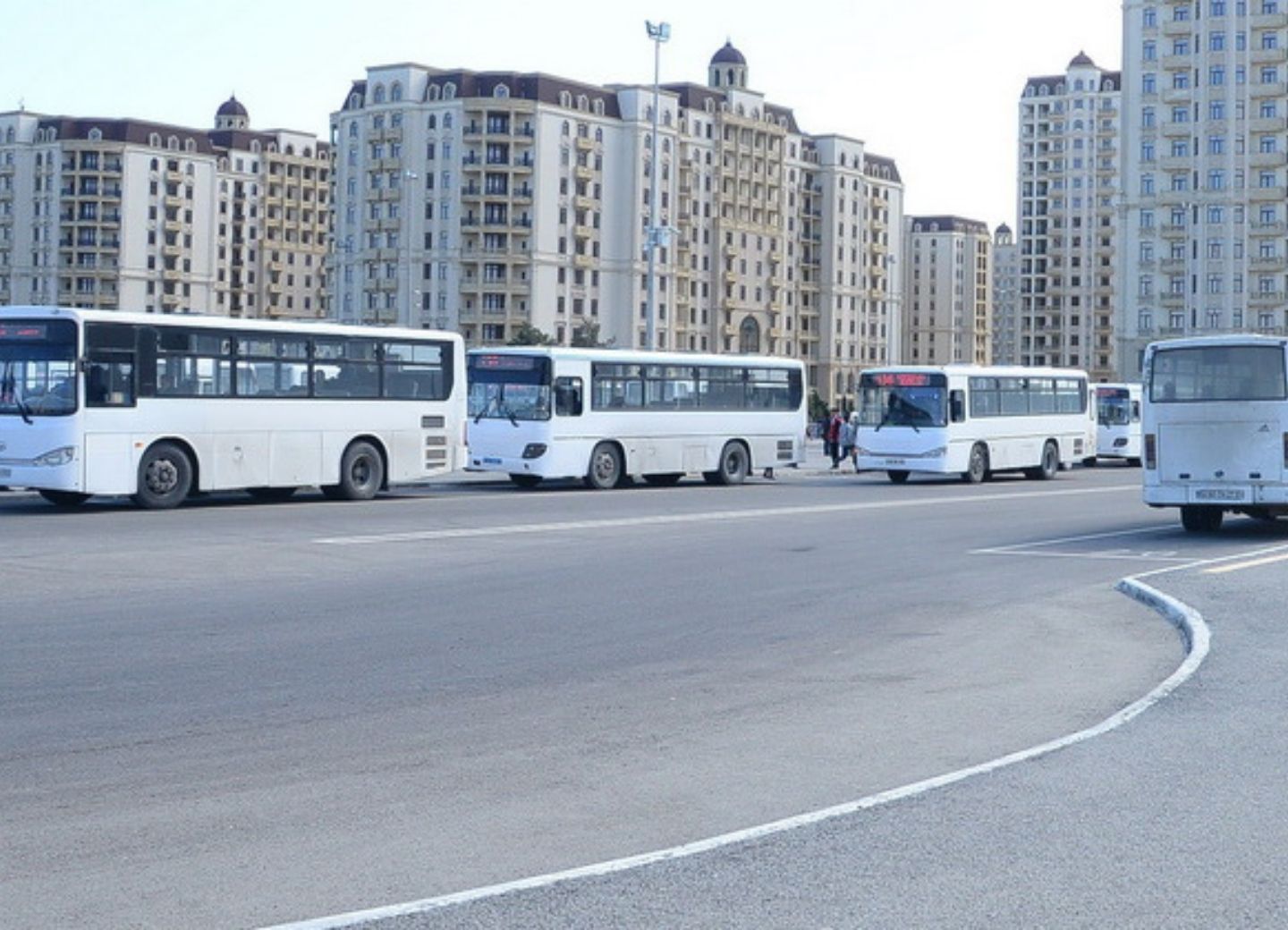 Изменены схемы движения двух бакинских автобусных маршрутов - ФОТО