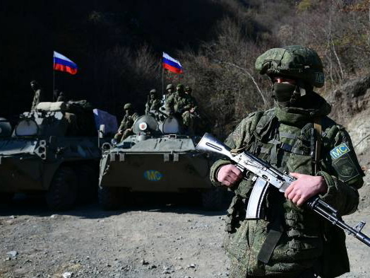 Всех российских миротворцев в Карабахе привили от коронавируса
