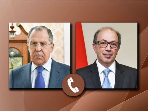 Сергей Лавров и Ара Айвазян обсудили реализацию заявлений по Карабаху