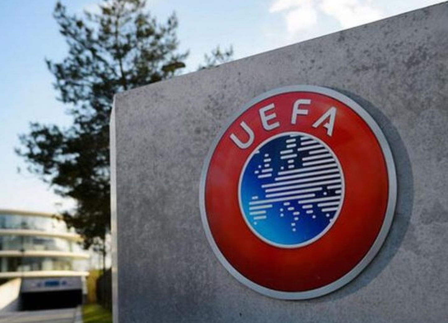 УЕФА подтвердил намерение провести ЕВРО-2020 в 12 городах