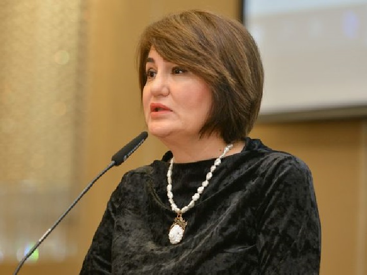 Təhsil nazirinin müavini vəzifəsindən azad edildi - Rəsmi