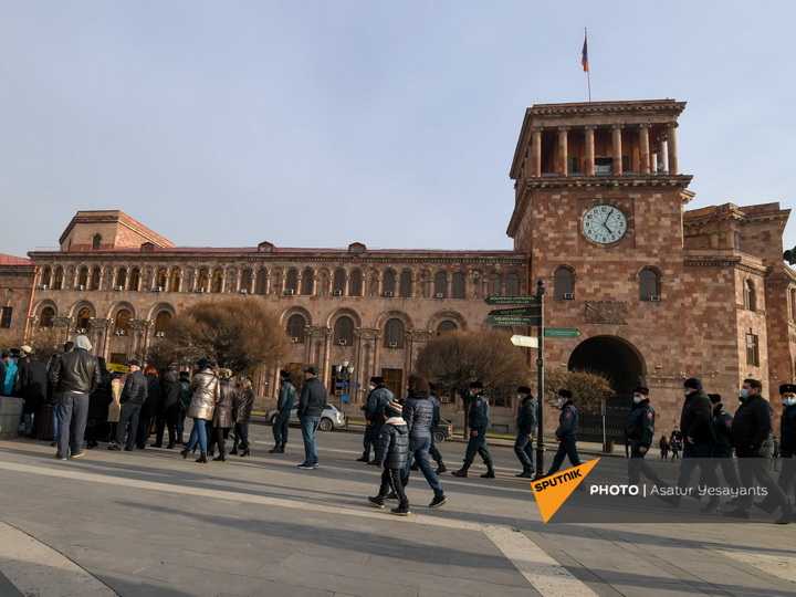 В Иреване прошла акция протеста: Участники требуют освободить политзаключенных