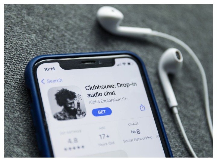 Clubhouse – новое приложение, о котором говорят все – ФОТО