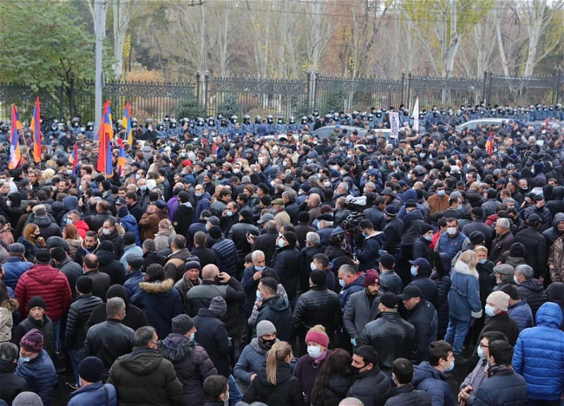 Оппозиция Армении готовится к общереспубликанскому митингу 20 февраля