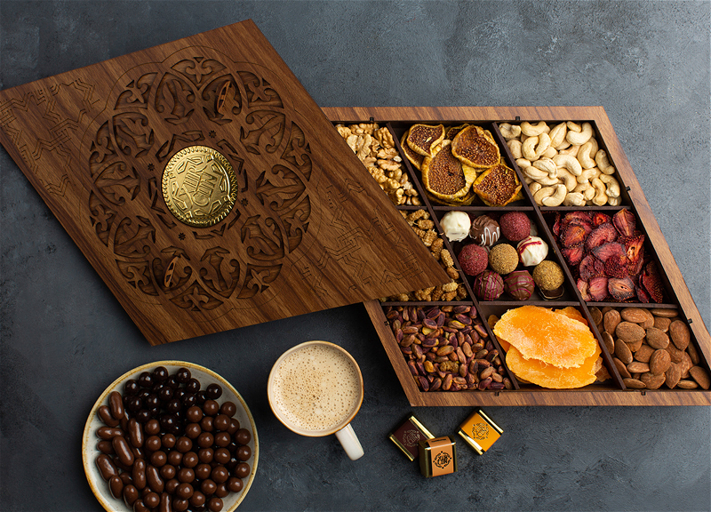 Xurcun Luxury Nuts, Sweets & Dried fruits ilə korporativ tərəfdaşlarınıza layiqli hədiyyələr bəxş edin! - FOTO
