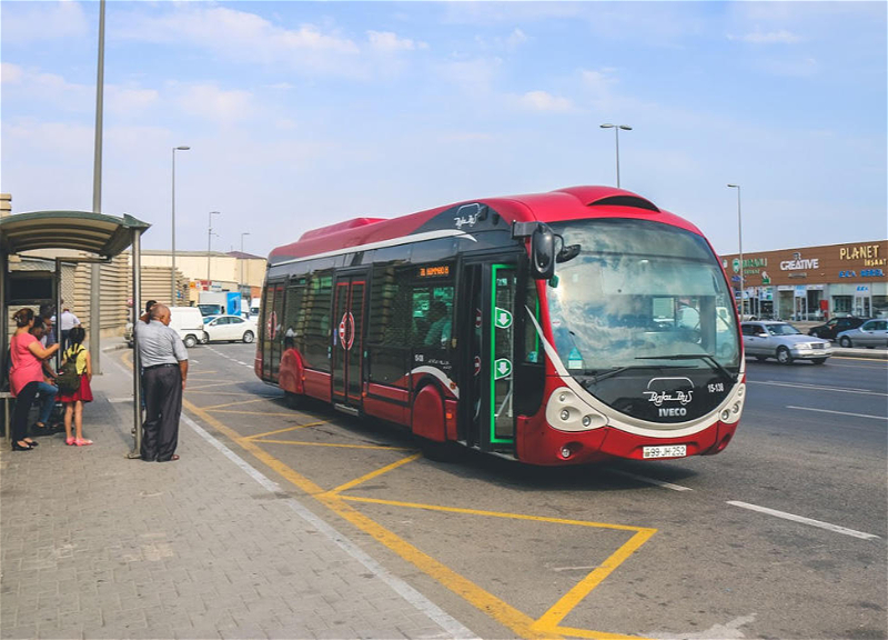 В Баку меняется схема движения двух автобусов - ФОТО