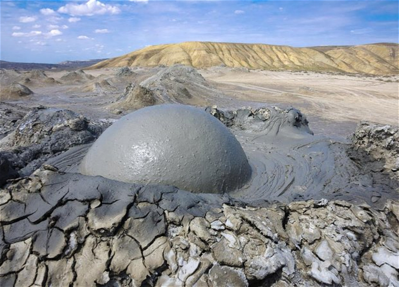 Представлен новый проект турцентра гобустанских грязевых вулканов – ФОТО