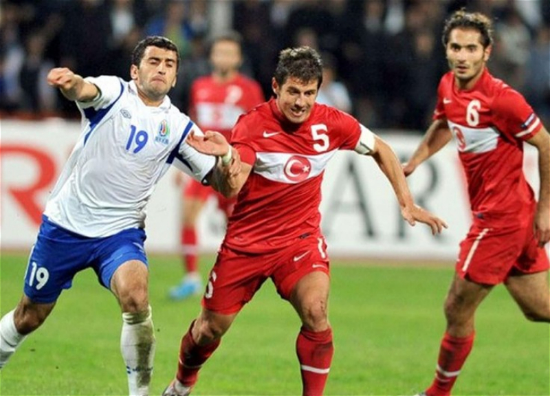 Азербайджан проведет товарищеский матч с Турцией