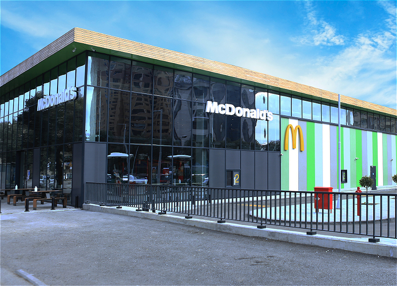 Paytaxtın Binəqədi rayonunda yeni “McDonald’s” restoranı açılıb – FOTO