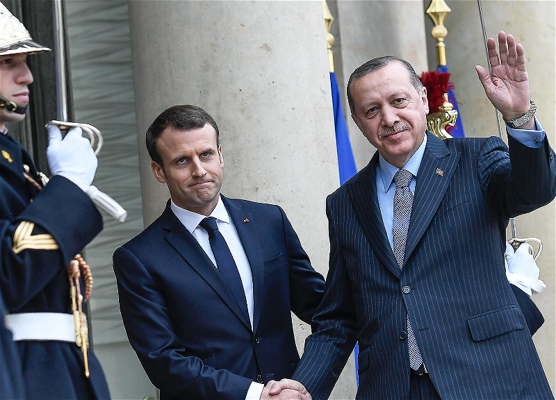 Президенты Турции и Франции впервые за полгода проведут прямые переговоры