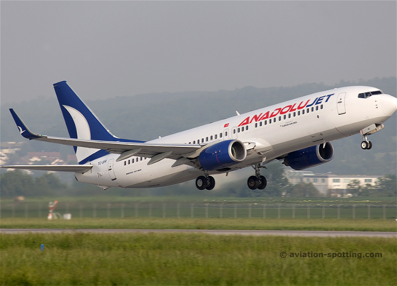 Турецкая бюджетная авиакомпания открывает регулярные рейсы в Баку