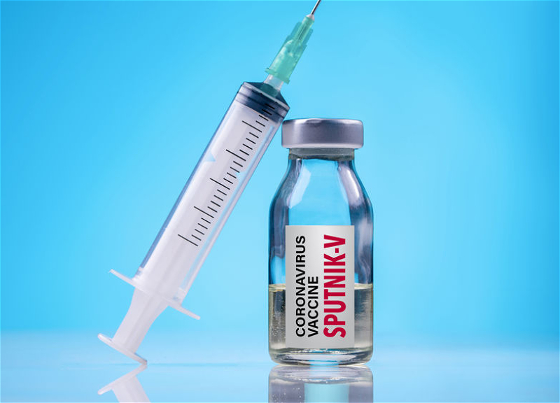 Азербайджан закупит у России 300 тысяч доз вакцины «Спутник V»