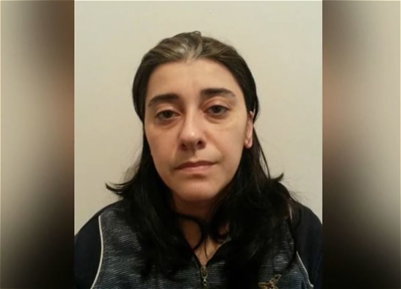 Суд вынес решение в отношении женщины, забившей мужа насмерть в Баку - ВИДЕО