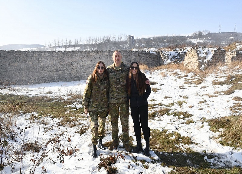 Prezident İlham Əliyev və birinci xanım Mehriban Əliyeva Şuşa şəhərində olublar – FOTO – YENİLƏNİB