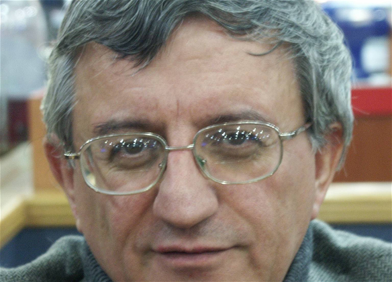 Скончался журналист-международник Араз Ахундов