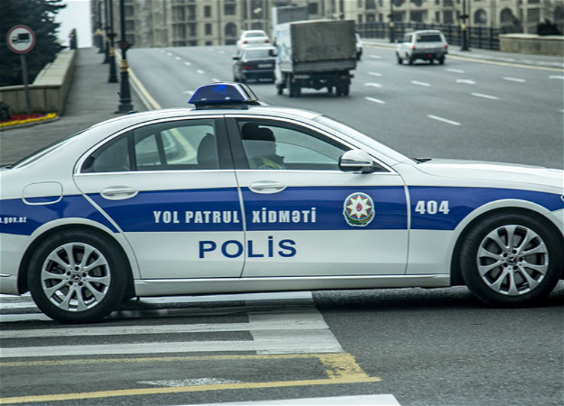Дорожная полиция усиливает борьбу с водителями, загрязняющими Баку