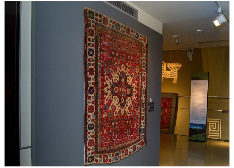 Новый уникальный экспонат в Музее ковра: Карабахский ковер «Челеби» – ФОТО