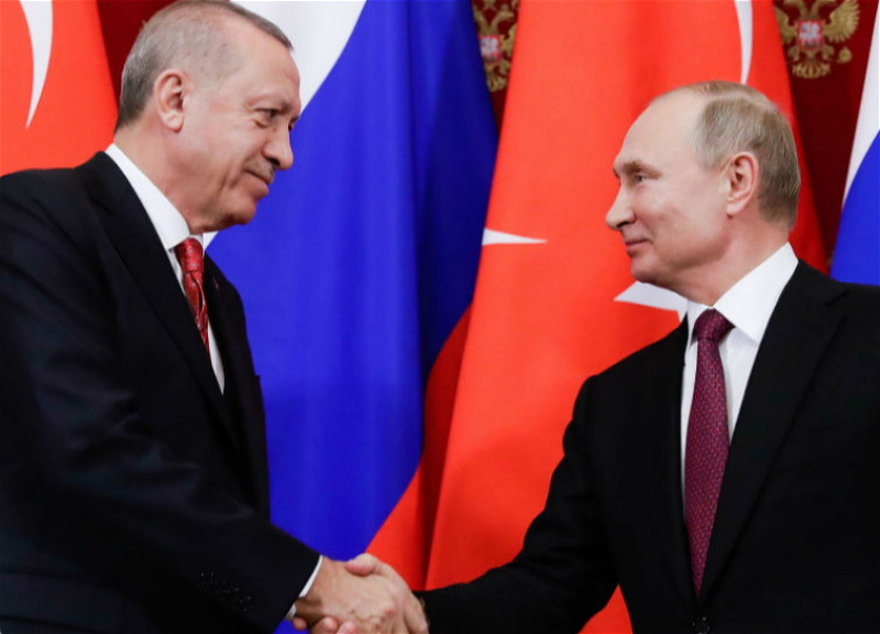 Президенты России и Турции обсудили вопрос о совместном производстве вакцины «Спутник V»