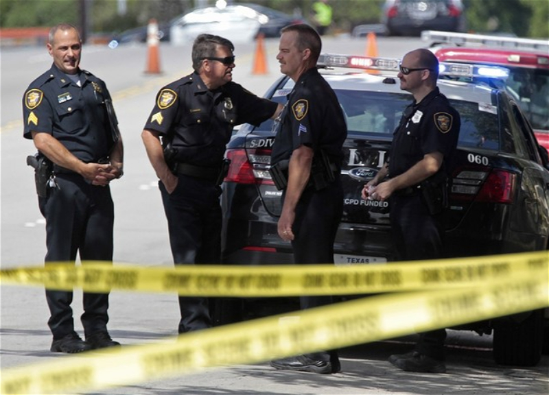 Неизвестный открыл стрельбу в Техасе, погибли по меньшей мере трое