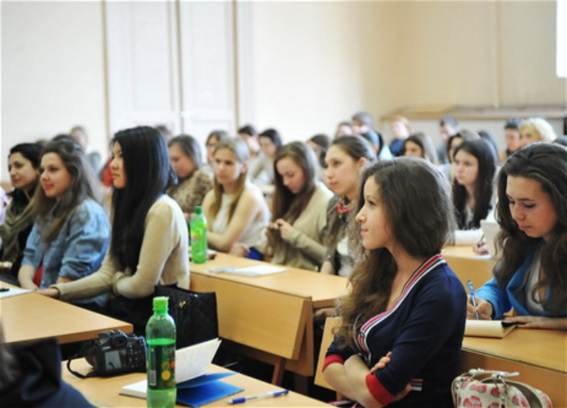 Определились случаи, когда студенты будут исключаться из вузов в Азербайджане